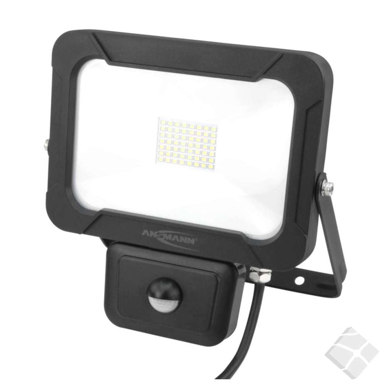 Lyskaster m/bevegelsedetektor - LED 2.700lumen.